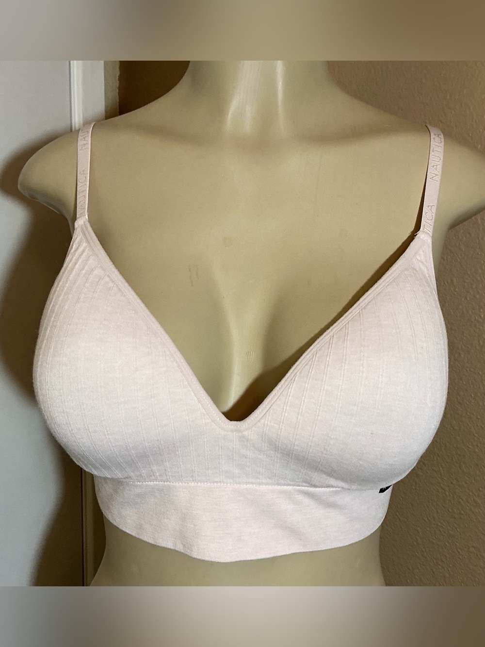 Nautica Brasier Bralette Light Pink Ribbed Seamless Without Rods Comfortable 36B